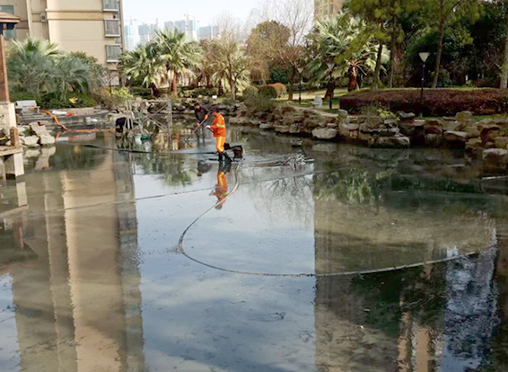 肇东景观池淤泥清理